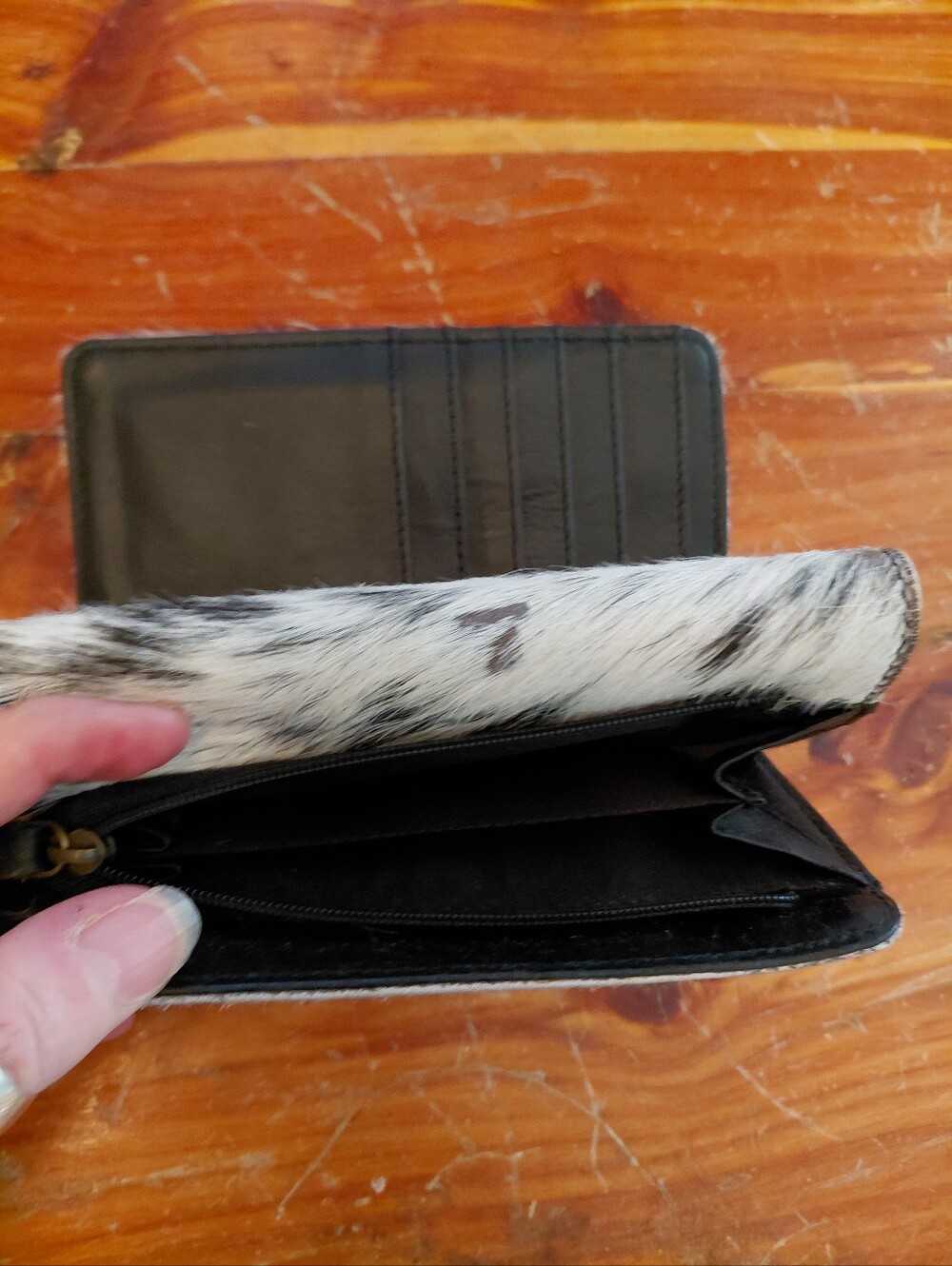 New Sundance Cowhide Hair On Wallet - Picture 2 of 5